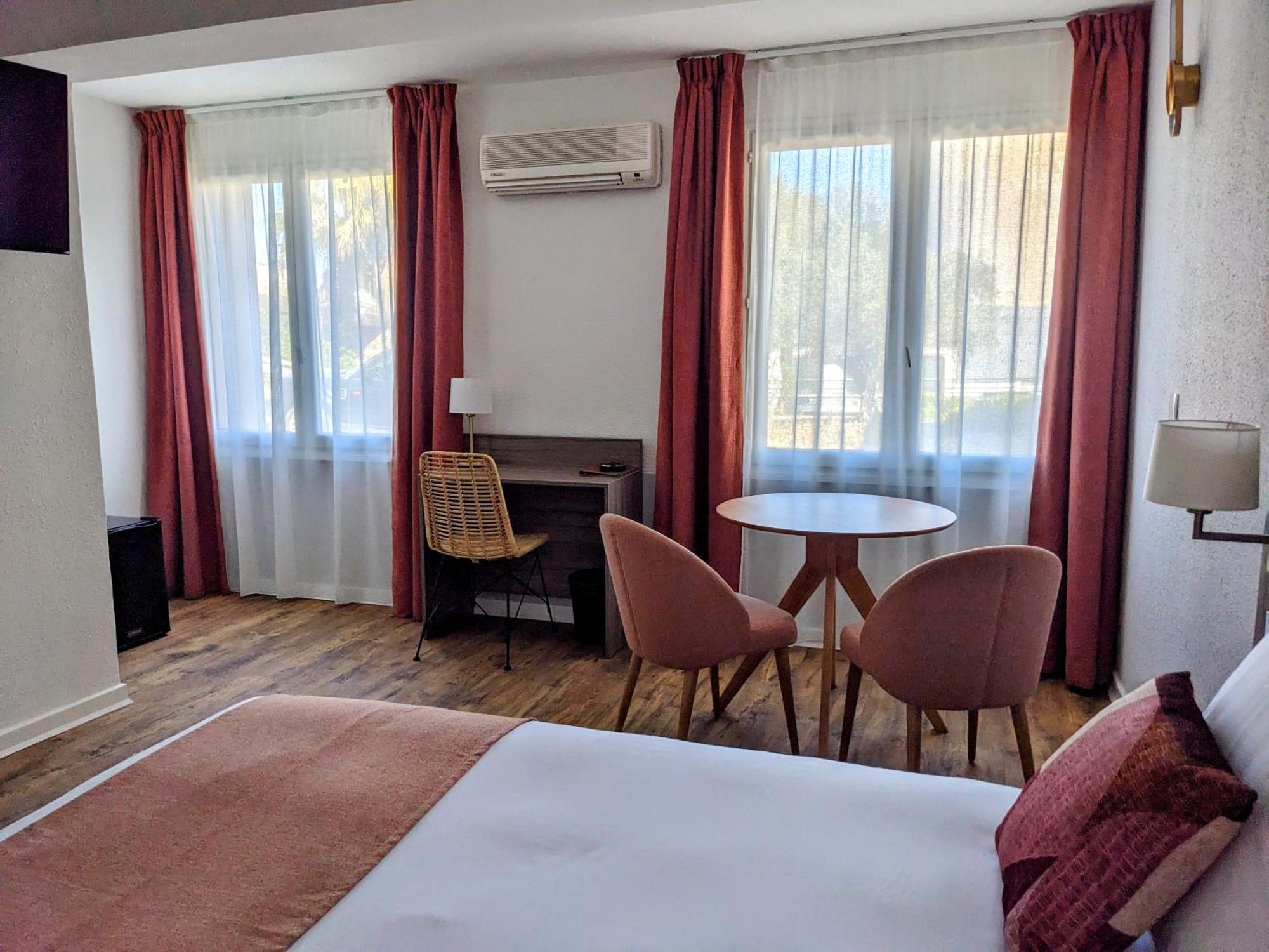 Maison Des Croisades Aigues-Mortes Luaran gambar